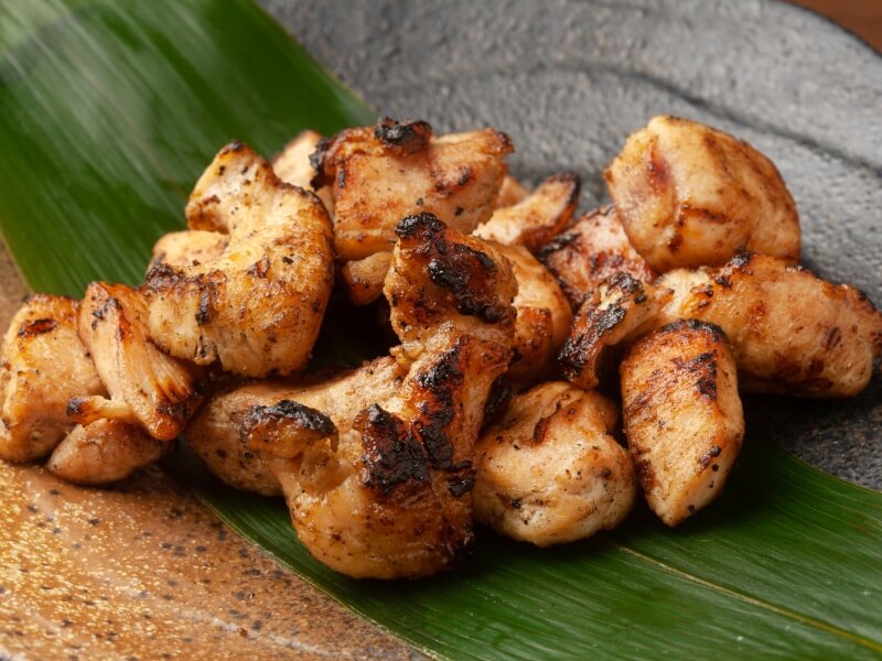 大分県産地鶏・豊のしゃもの炭火焼き